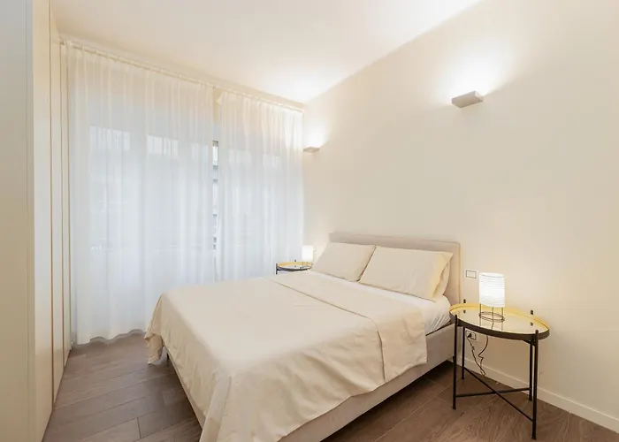 Modern Apartment, Center Porta Nuova *