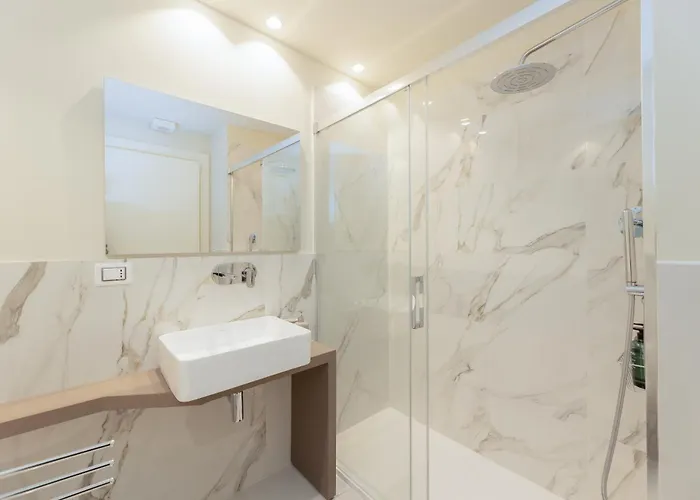 Modern Apartment, Center Porta Nuova