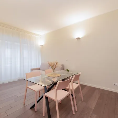 Apartamento Modern Apartment, Center Porta Nuova *